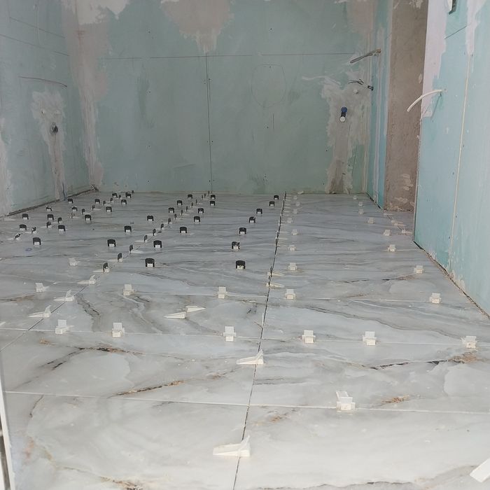 Executam lucrări în construcție