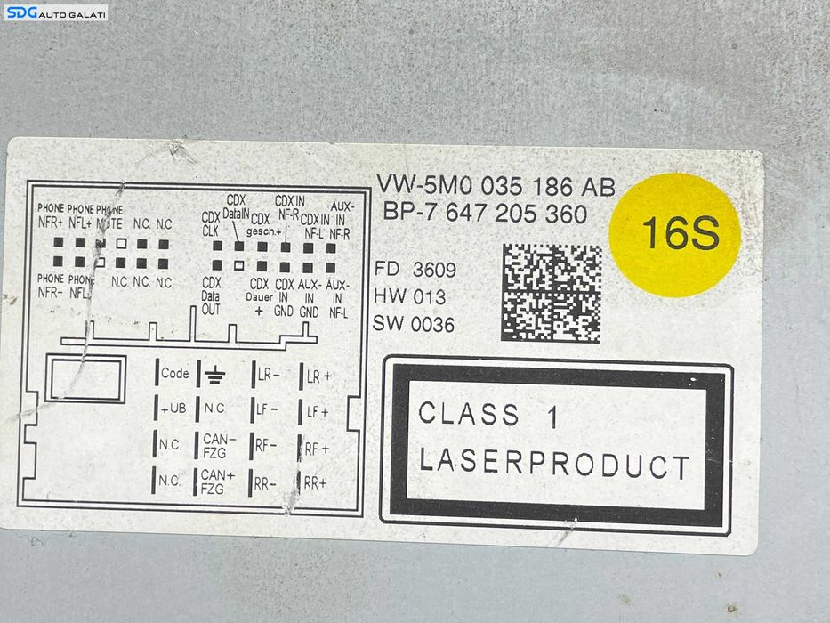 Unitate Radio CD Player RCD 310 Skoda Superb 2 2008 - 2015 Cod 5M0035186AB [L3082]