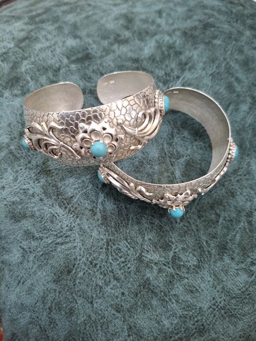 Срочно продается серебряный браслет