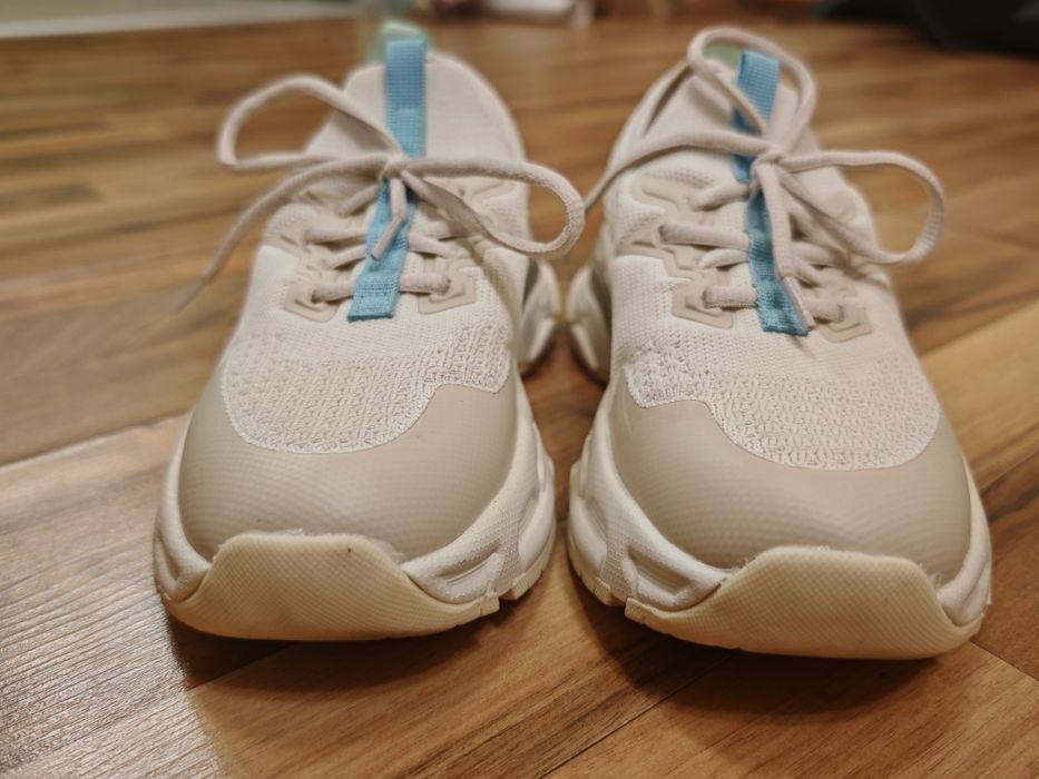 Adidași Textil - Marime 37