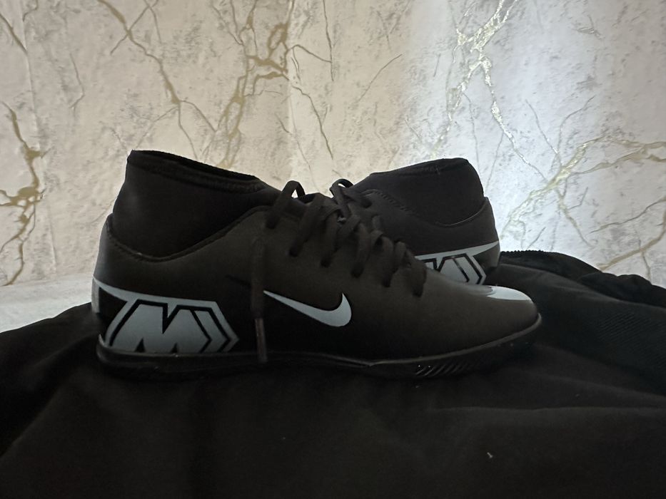 Nike Mercurial Superfly 10 Club Indoor Court High-Top