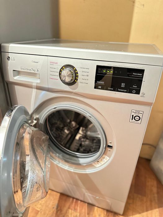 Продам Холодильник LG стиралка LG 7кг