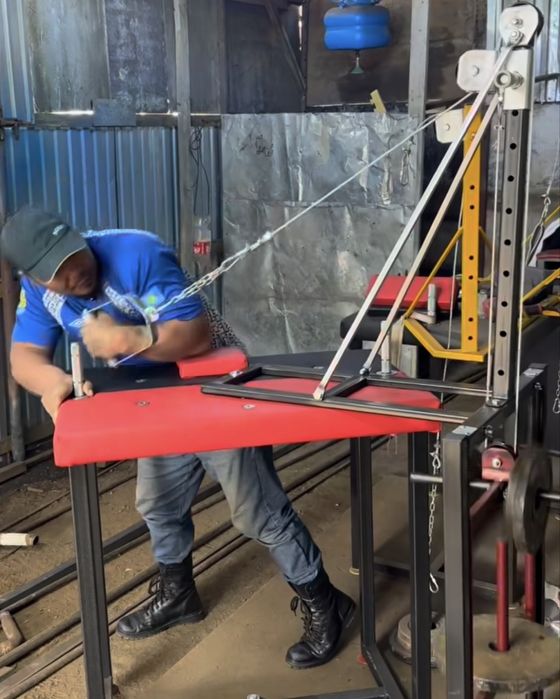 Арм стол универсал на заказ Армрестлинг