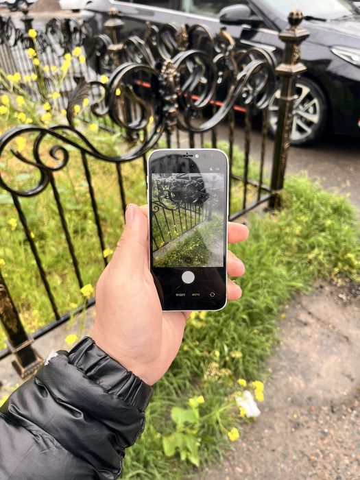 iphone 12 mini  srochna