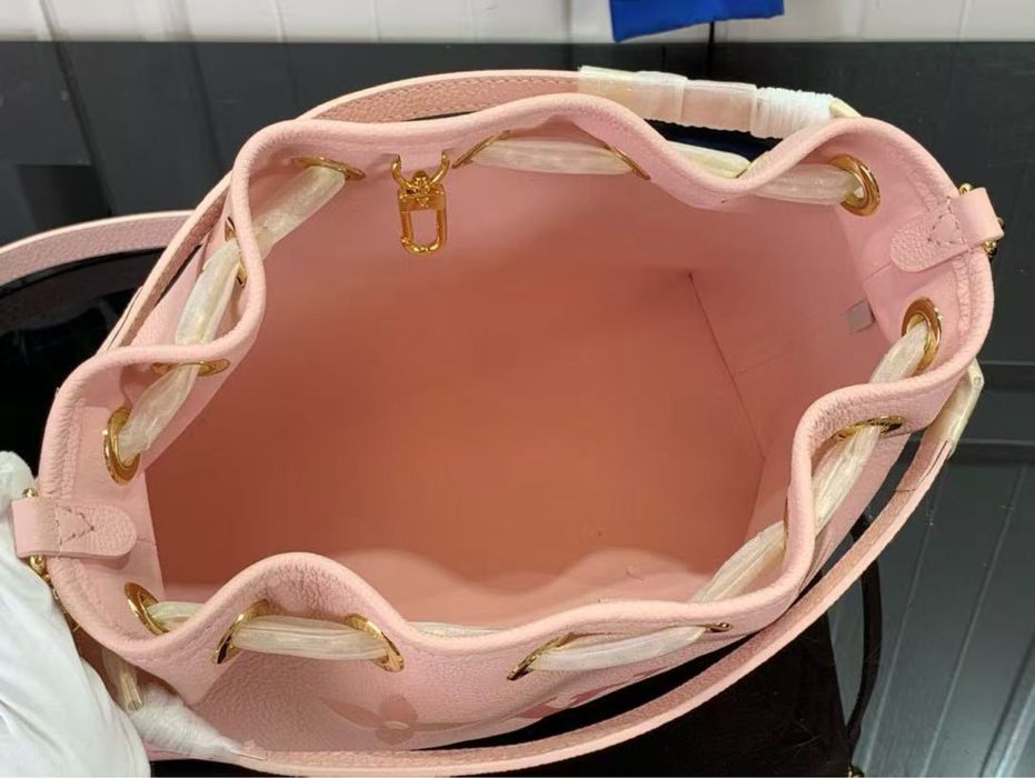 Geanta LV piele cu cutie