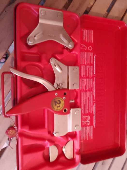 Rothenberger -ръчен инструмент за огъване на тръби