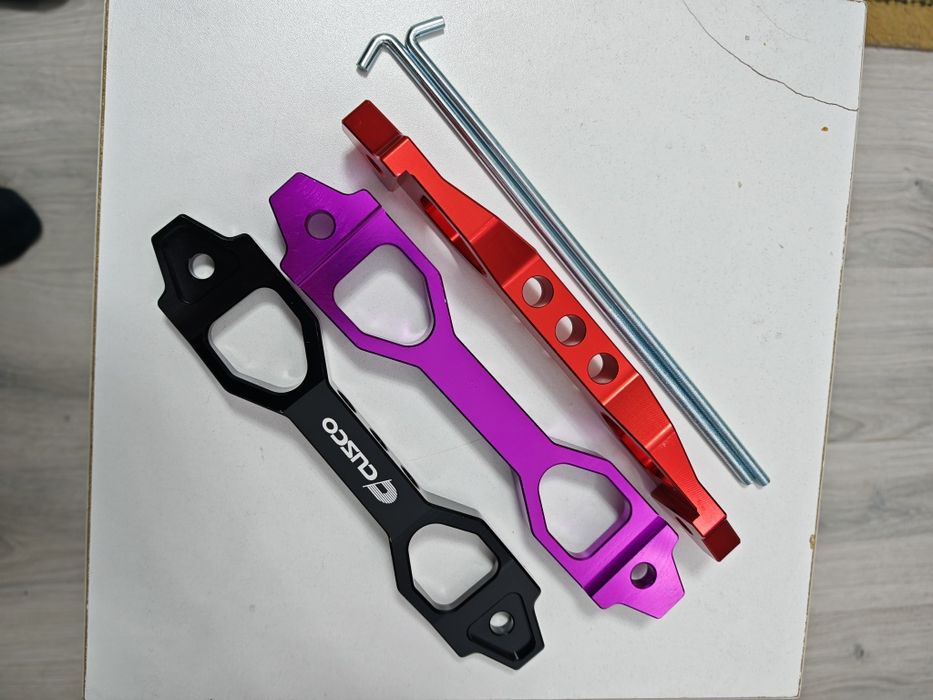 Крепление, держатель аккумулятора