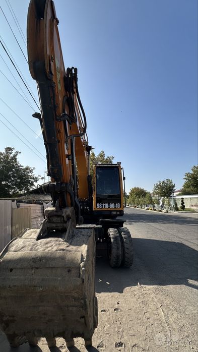 Hyundai W140 Ekskovator.  2013yili