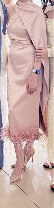 Продается платье