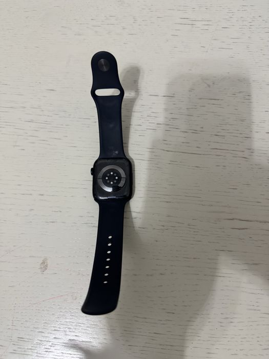 Продам срочно Apple Watch 8 45мм