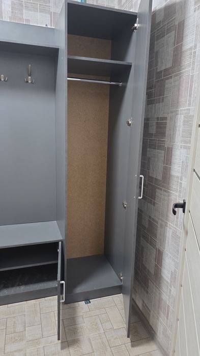 Гардеробный шкаф