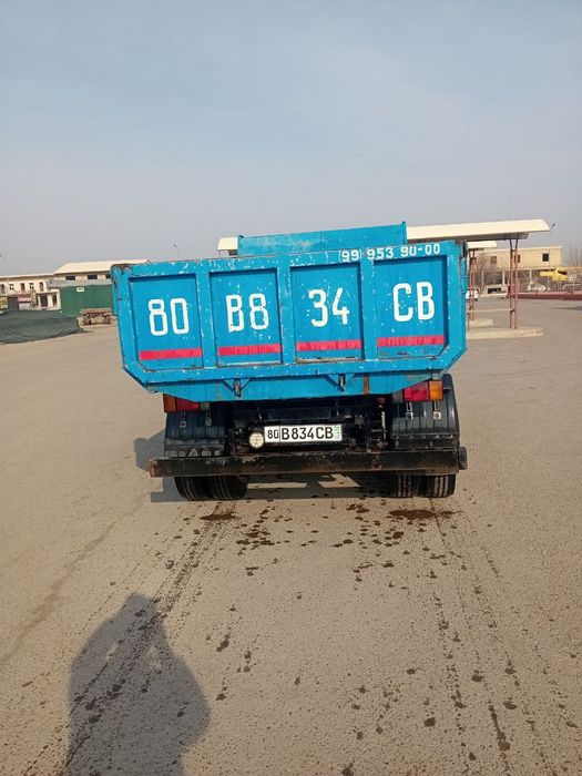 Isuzu samosval sotiladi