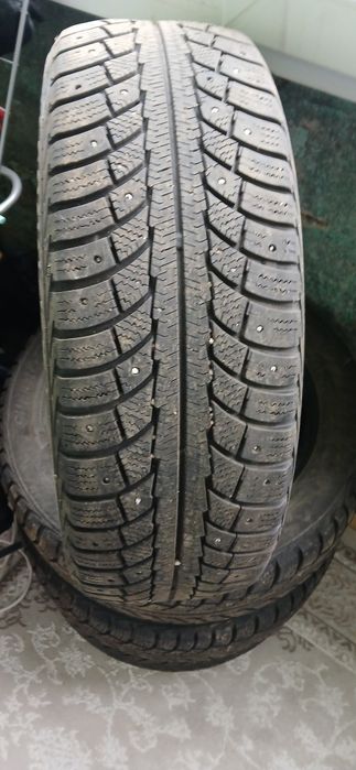 Зимние шины комплект 185/60/15