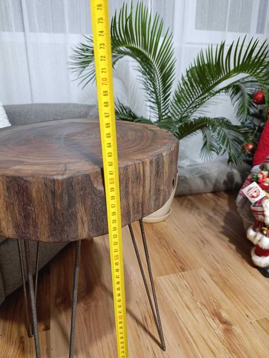 холна, помощна масичка