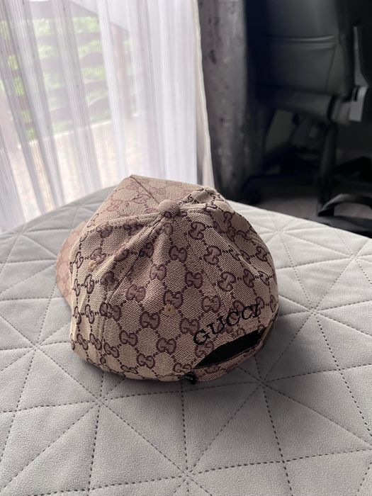 Sapca gucci noua
