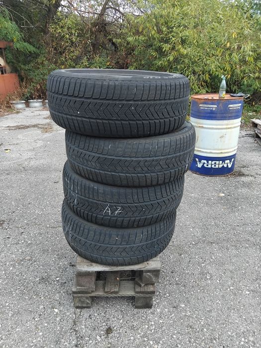 Гуми 225 55 18 Пирели Pirelli 4 броя+.
Нов внос. Не са нови!