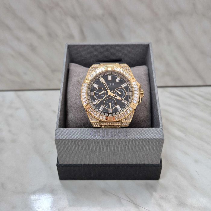 Ceas guess la cutie cu acte, model : gw0208g2 Zeus Amanet Rahova  35987