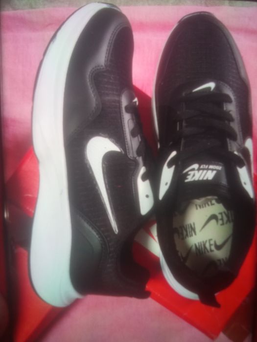 Мъжки обувки маратонки Найк Nike 43 и 44 номер