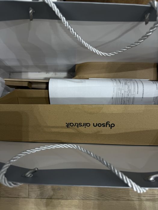 100% Оригинал. Dyson airstrait. Выпрямитель/фен