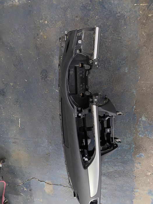 Plansa bord volan dreapta audi a6 c7 4g audi a7