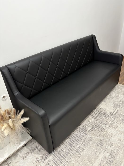 Диван в отличном состоянии