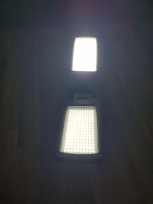 Lampă de lucru Stroxx cu acumulator bosch