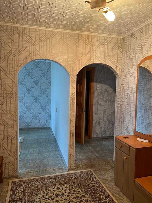 Продам 3х-комнатную в 7 микрорайоне
