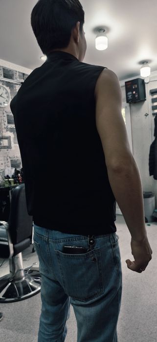 Продам безрукавка