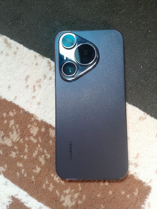 Huawei pura70 256/12
