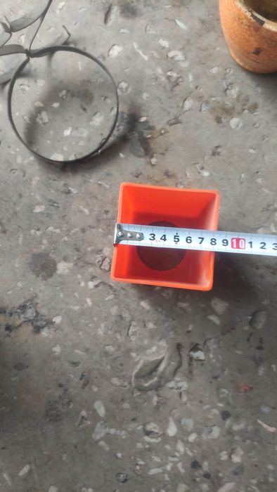 Горшок цветочный