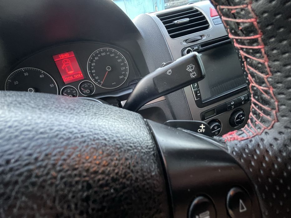 Vand Golf 5 si mini cooper