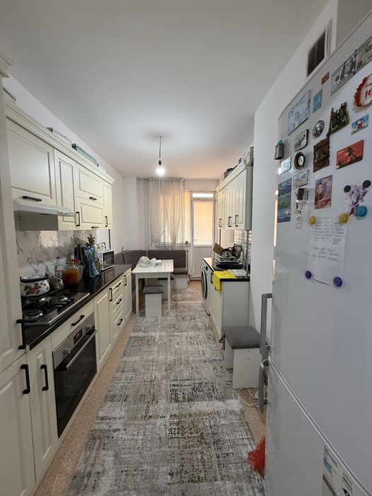 15 мкрн 5 этаж 3 ком