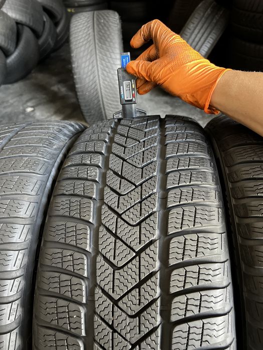 4 anvelope iarna 255/40/18 + 225/45/18 , Pirelli , RunFlat , BMW* , DOT 2024 , 6-7 mm !