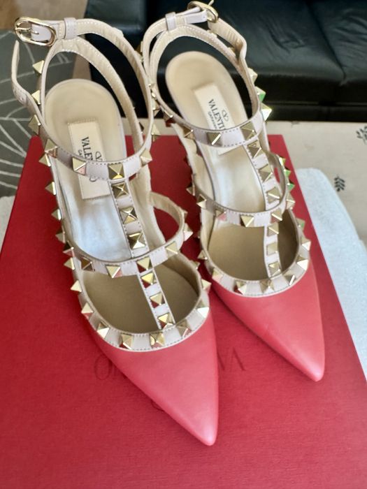 Официални обувки VALENTINO