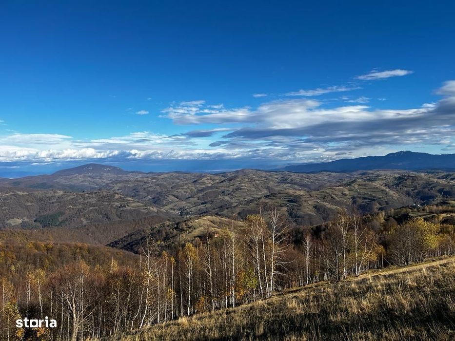 Teren extravilan 2ha, priveliste panoramica spre toti muntii