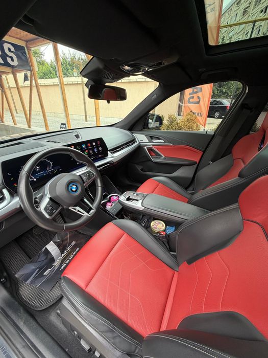 BMW ix1 performance 2023/11
