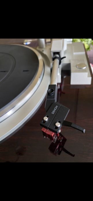 Pick up Denon DP-47F automat