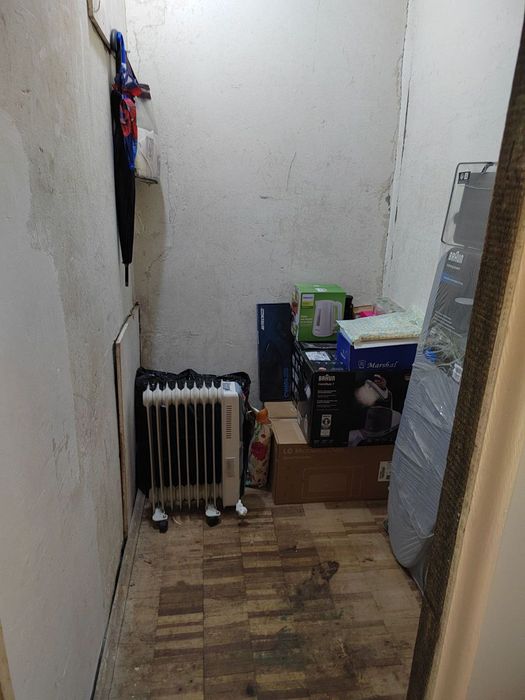 Срочная продажа. Базар ТТЗ, 4-х комнатная квартира удвоенный зал 92кв