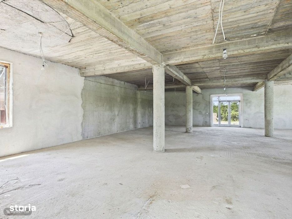 Clădire 850 mp, Czaran Gyula, 8 parcări