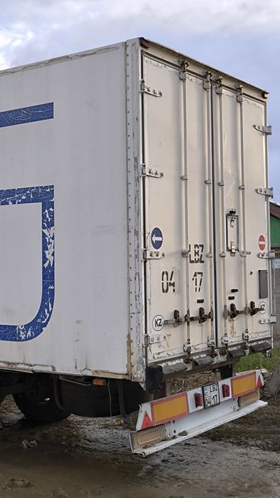 Продам полуприцеп,рефрежератор