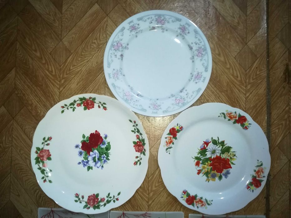Кружки тарелки мкр восток