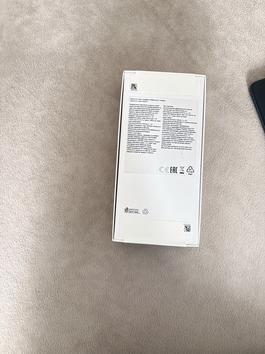 Samsung A17 продам