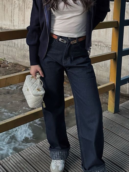 Темно синие джинсы Dior