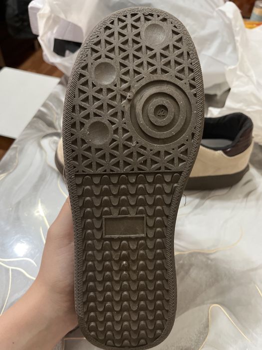 Кроссовки Adidas