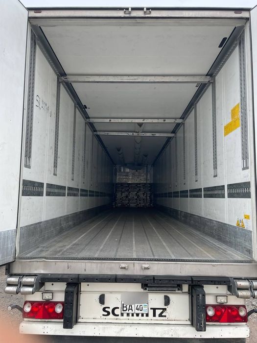 Mercedes Actros 1845 + SCHMITZ Реф Сотилади