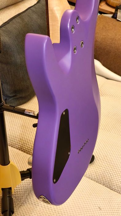 Schecter C-6 Deluxe - Seymour Duncan JP/'59, като нова
