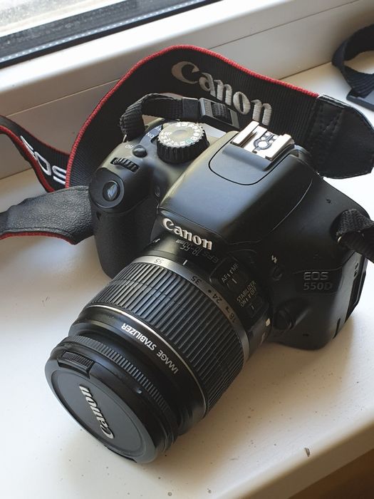 Canon 550d в отличном состоянии.