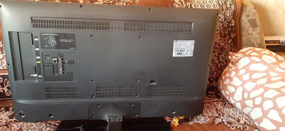 Телевизор Samsung LED