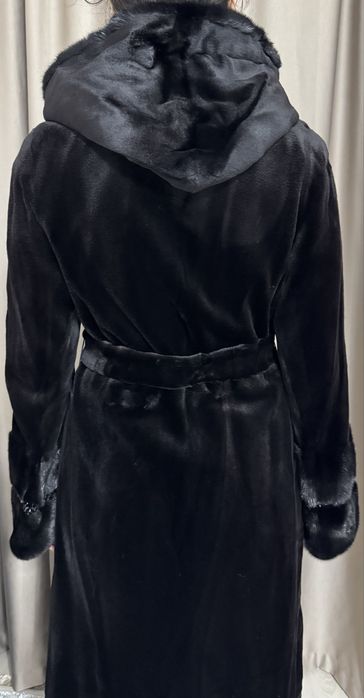 Шуба. Греческая в отличном состояний!