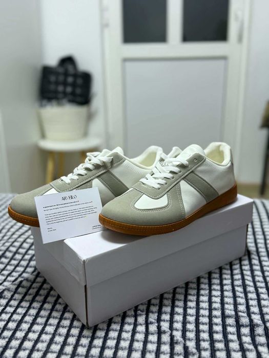 Adidași Renzo Leather Sneakers